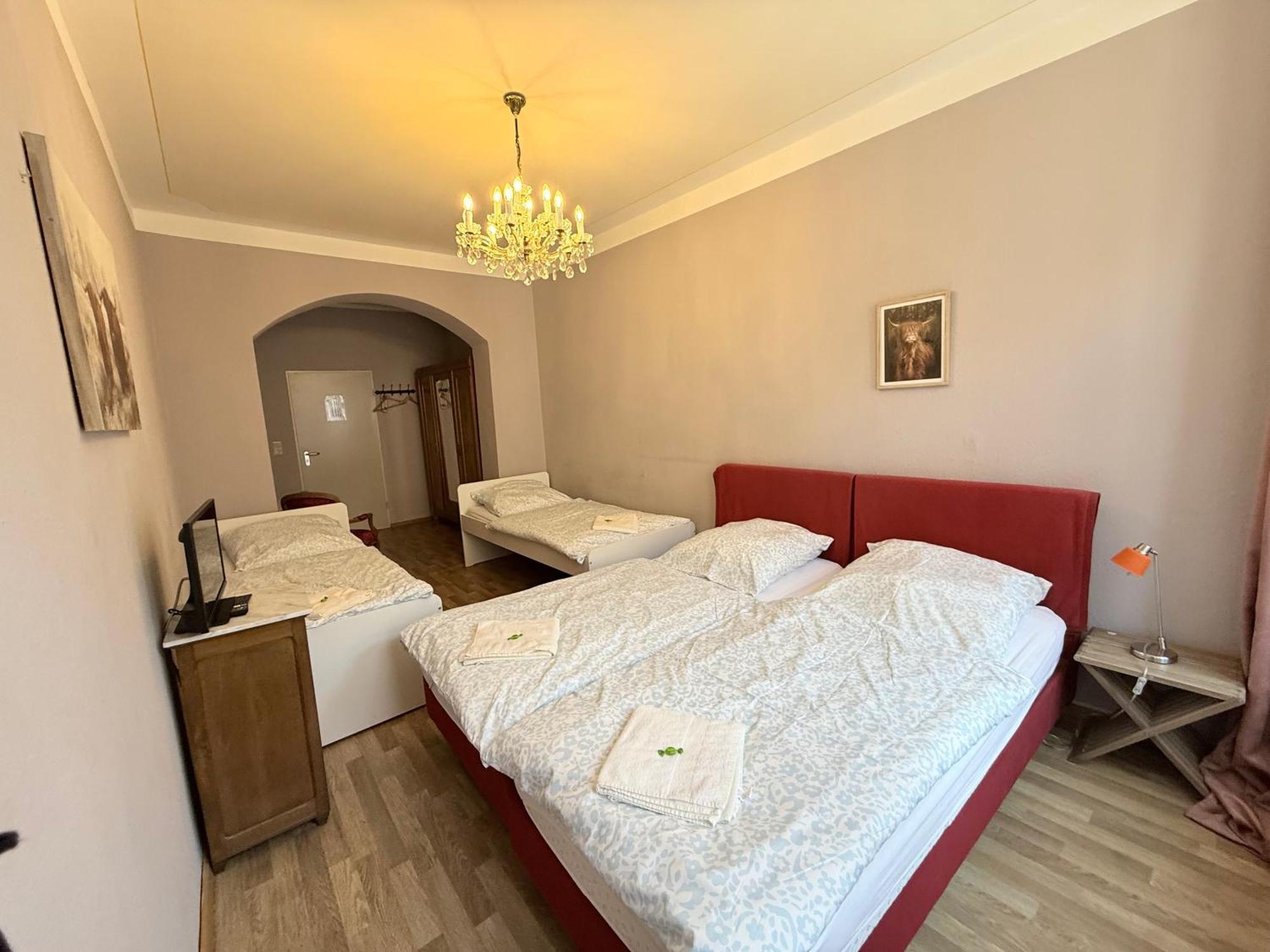 Pension Casa Tempora มิวนิก ภายนอก รูปภาพ
