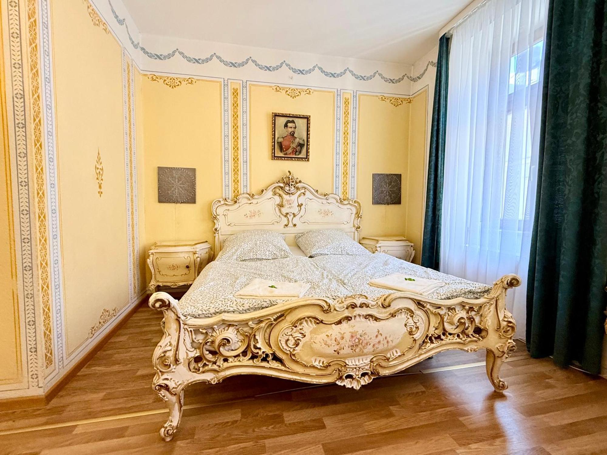 Pension Casa Tempora มิวนิก ภายนอก รูปภาพ