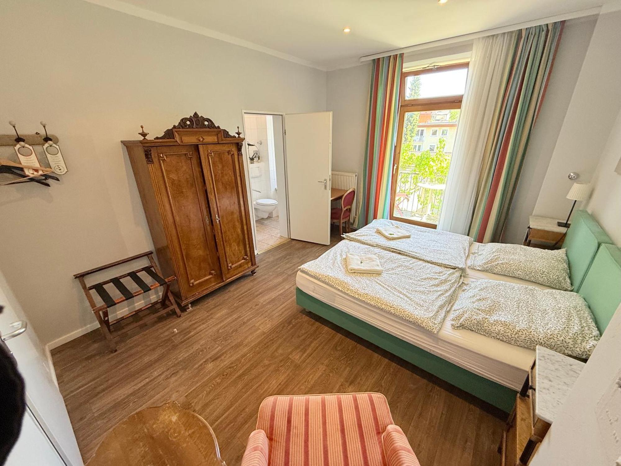 Pension Casa Tempora มิวนิก ภายนอก รูปภาพ